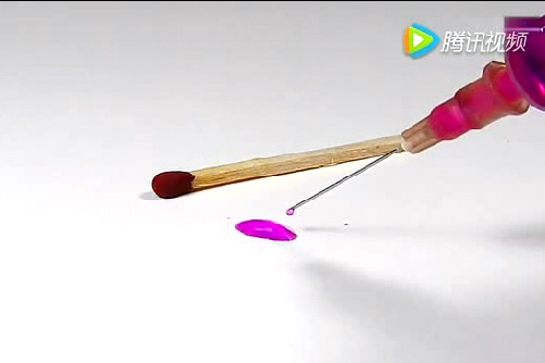 另類奇觀疏水平面上的水珠“大暴走”