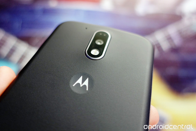 Moto G4 Plus上手玩：前置指紋納米防水