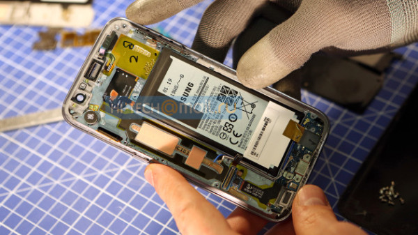 三星Galaxy S7拆機圖來了 防水/液冷大揭秘